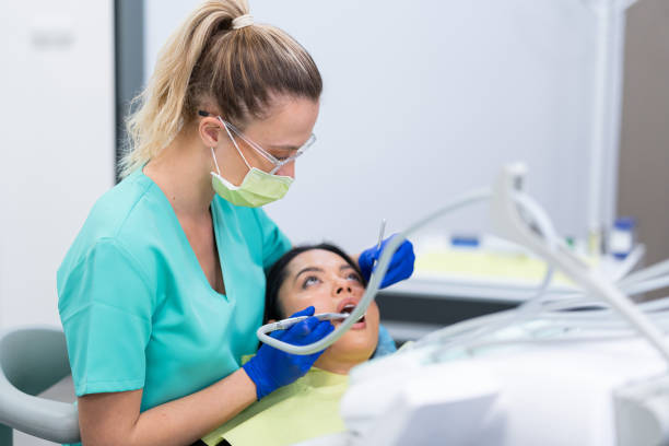Best Emergency Gum Treatment in Windham, OH